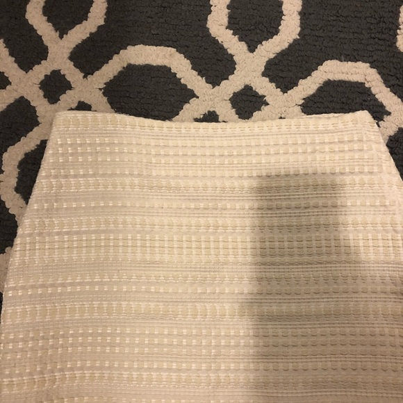 H&M short skirt - size 2 - Picture 4 of 4